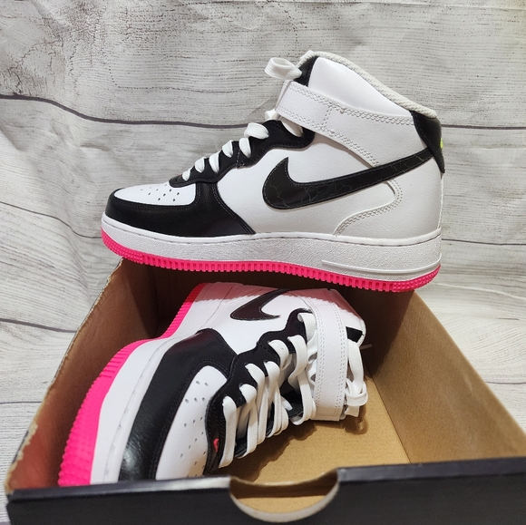 Size 8 - Nike Air Force 1 '07 Mid Electric W FD0866-100 - Picture 6 of 11